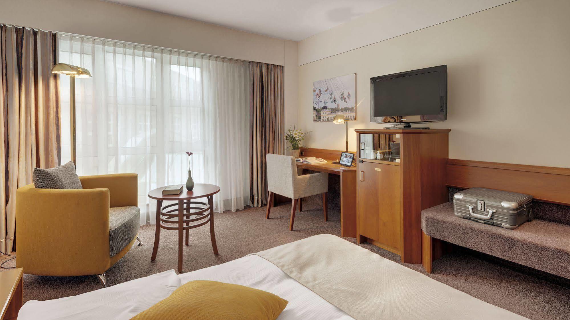 Best Western Plus Hotel Kassel City Exterior photo