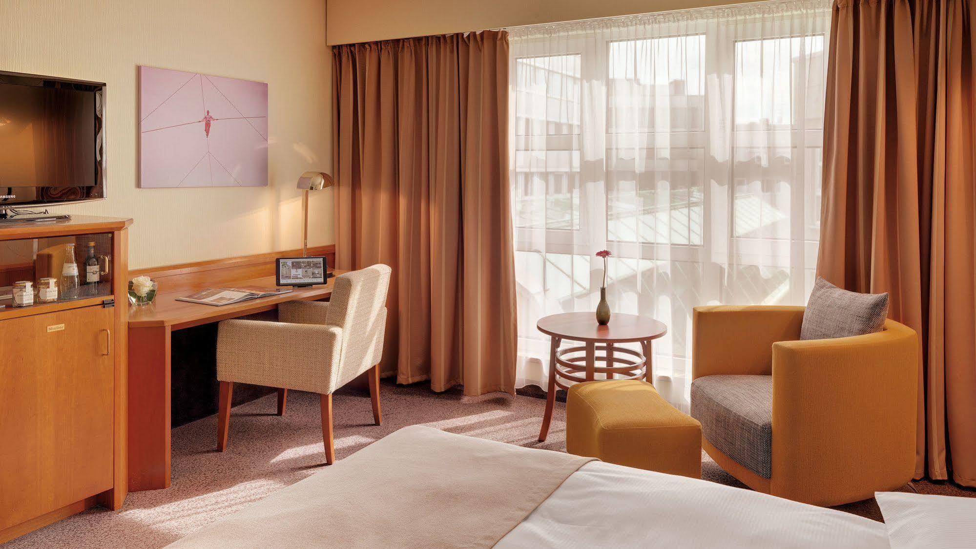 Best Western Plus Hotel Kassel City Exterior photo